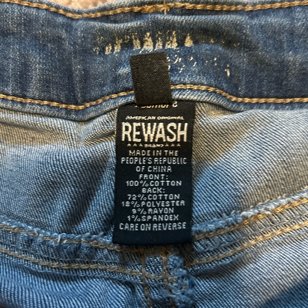 Rewash Super High Rise Denim Distressed Cut Off Shorts Size 9/29 - Picture 4 of 10